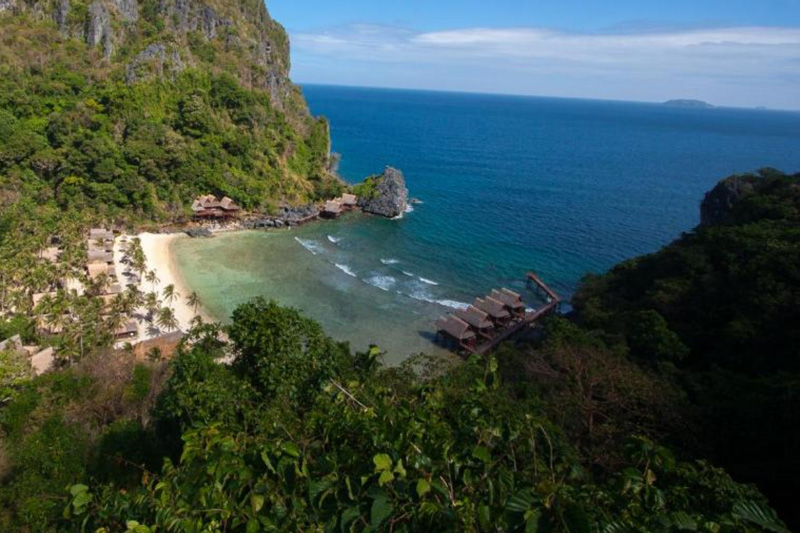 El Nido Overwater Bungalows