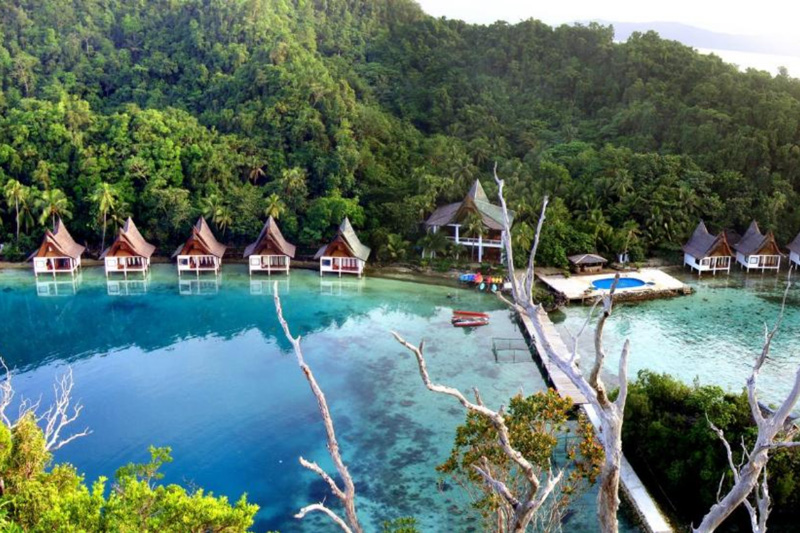 Club Tara Island Resort - Cheapest Overwater Bungalows in the Philippines