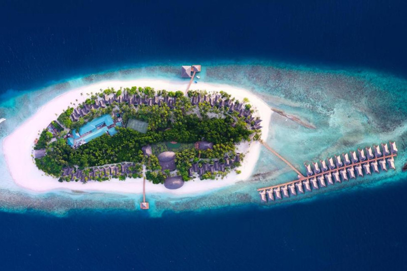 Maldives Destinations with overwater bungalows