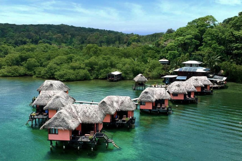 bocas del toro water bungalow