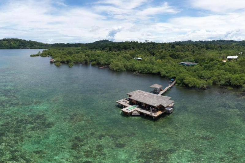 overwater villas bocas del toro