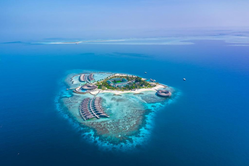 beautiful overwater bungalows