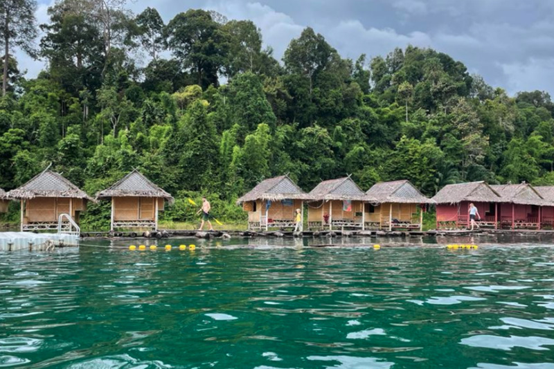 cheapest overwater bungalows in khao sok