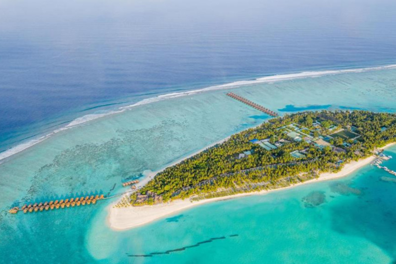 best maldives resorts for couples