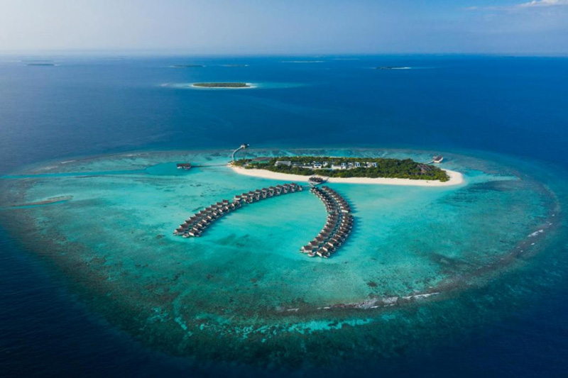 M?venpick Resort Kuredhivaru Maldives