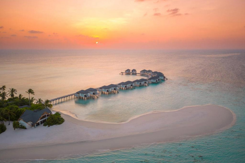 NH Collection Maldives Havodda Resort