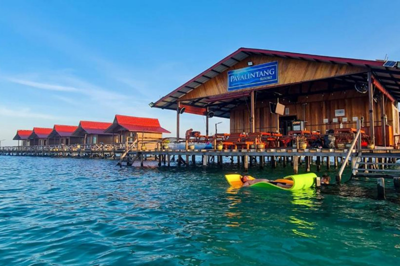 cheapest overwater bungalows in malaysia