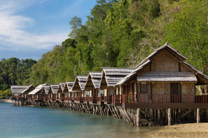 Pearl Farm Beach Resort - Philippines Overwater Bungalows