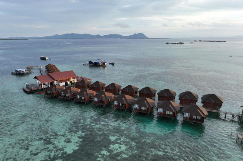 cheap overwater villas in malaysia