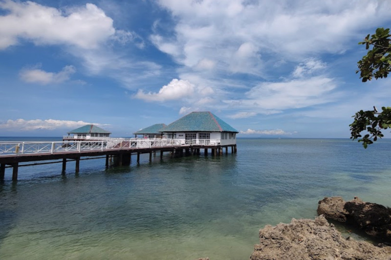 Stilts Calatagan Beach Resort